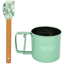 Кухонные принадлежности. Набор из 2 предметов (лопатка 21,5x8,5 см, сито-кружка для муки 10х9,5 см.)