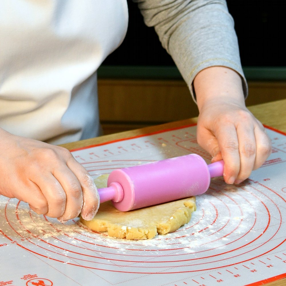 Скалка с пластмассовыми ручками, длина 22см 4 Скалка с пластмассовыми ручками, длина 22см